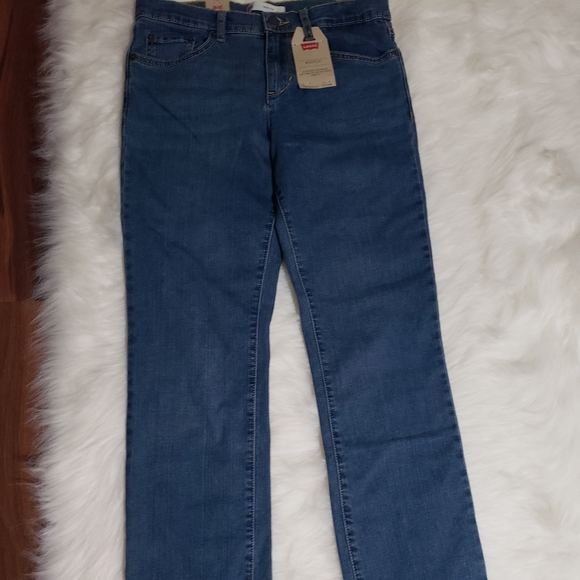 Bundle - Picture 4 of 4